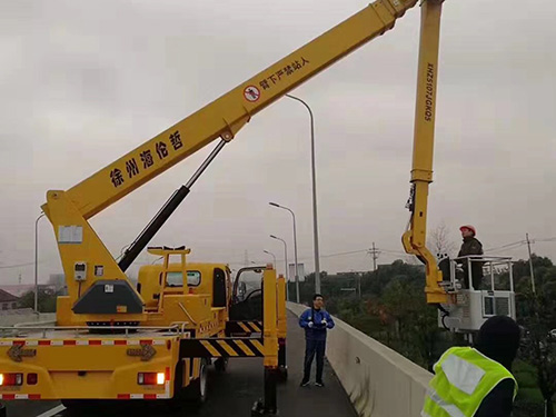 26米混合臂高空作业车